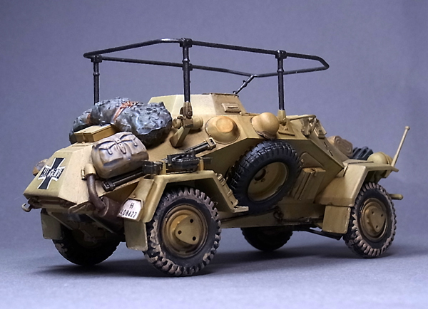 1/35 Sd.Kfz223 独無線指揮車フンクワーゲン レビュー - アオイ模型店