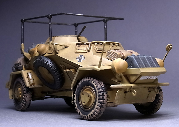 1/35 Sd.Kfz223 独無線指揮車フンクワーゲン レビュー - アオイ模型店