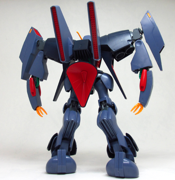 HG 1⁄144 バイアランイゾルデ HG バイアラン プレミアムバンダイ 1/144