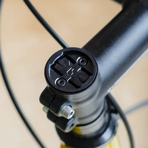 Beeline velo2 アウトフロントマウント付き Beeline Velo2をアウトフロントマウントに取り付ける - u_84's blog