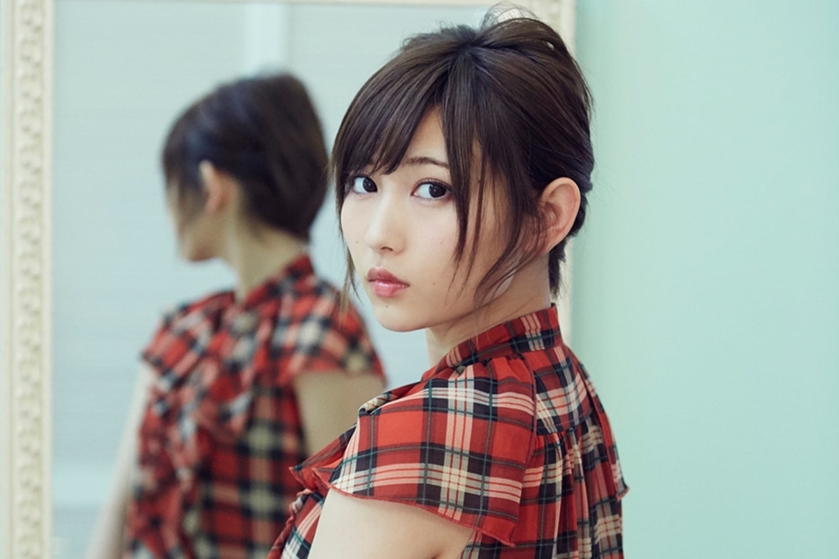 欅坂46 志田愛佳 クールで個性派 欅坂46を卒業した人気メンバー モデル活動始動 もな はなまるの雑記