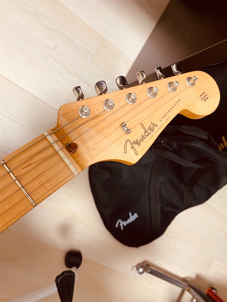 Fender Made In Japan(MIJ) Hybrid 50s stratocaster US blonde - 森の