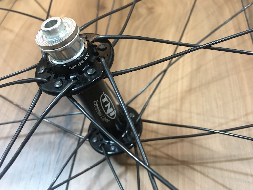 クロスバイク用のホイールを手組してみる② - ワンゲル部の記録