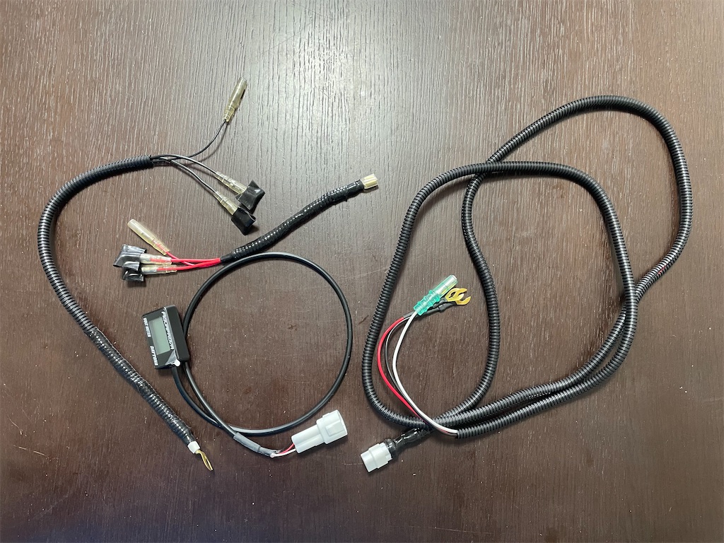 ZZR400にデイトナの電圧計を取り付ける - ワンゲル部の記録長さん