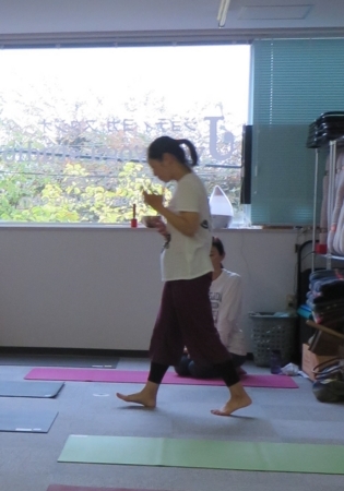 f:id:uchikoyoga:20171214221425j:image:h350:right