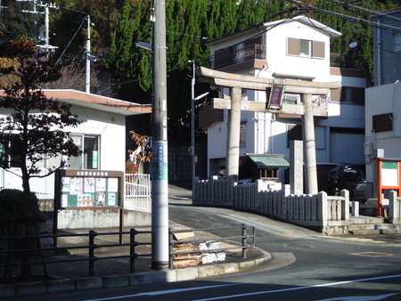 f:id:uchikoyoga:20181221220846j:plain f:id:uchikoyoga:20181221220846j:plain
