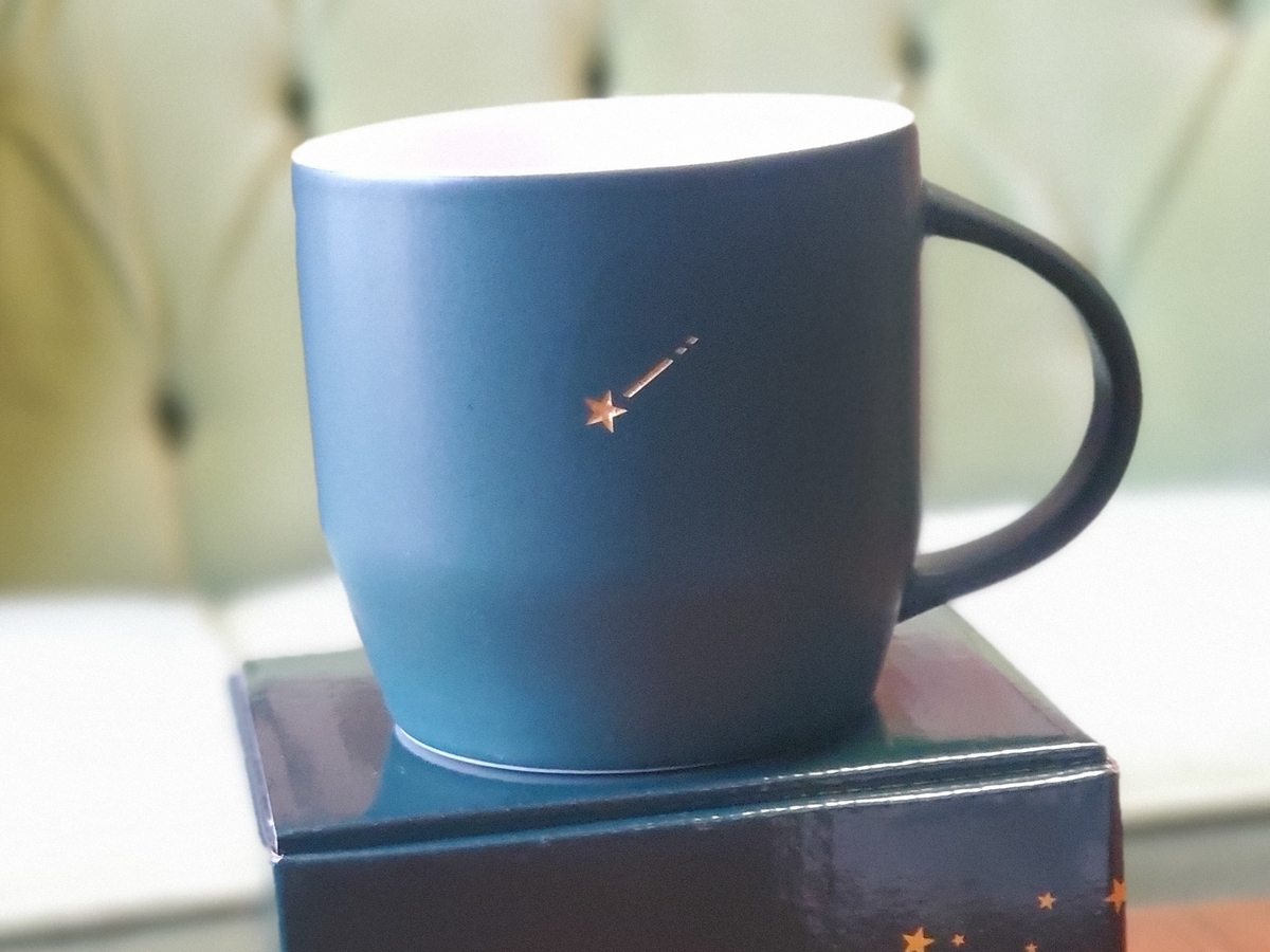 スタバのStarをためて、限定オリジナルマグカップと交換しました