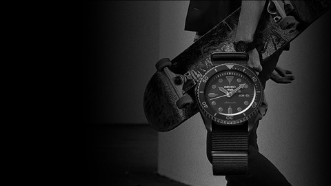 Street_v5_30041339813435_jpg