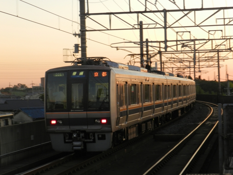 f:id:ugomemo-kyuuya:20150915191452j:plain f:id:ugomemo-kyuuya:20150915191452j:plain