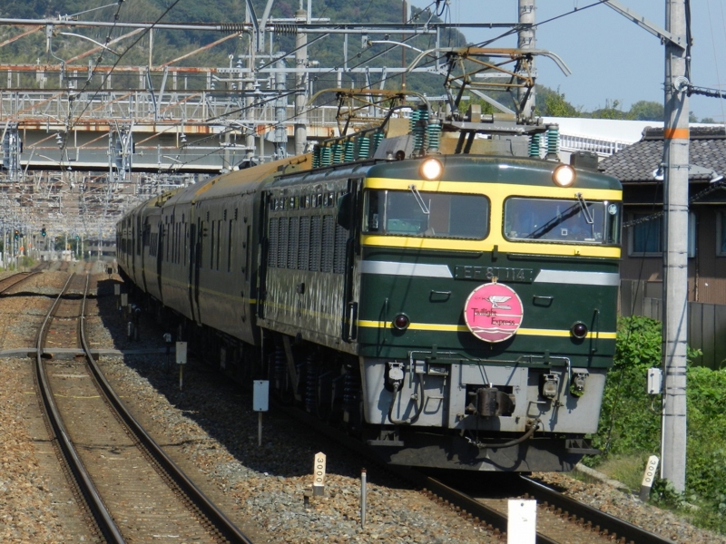 f:id:ugomemo-kyuuya:20150915191454j:plain f:id:ugomemo-kyuuya:20150915191454j:plain