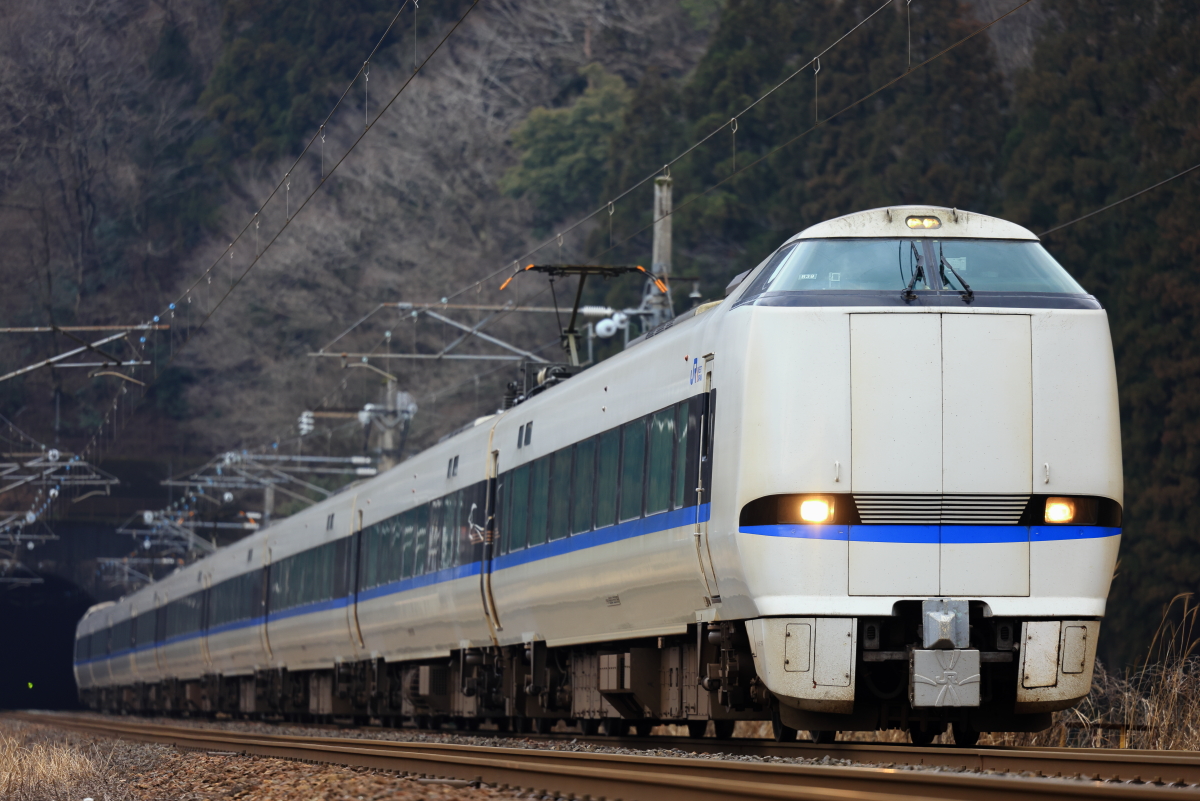 こちらが名門の北陸特急「サンダーバード」のラストカットとなりました