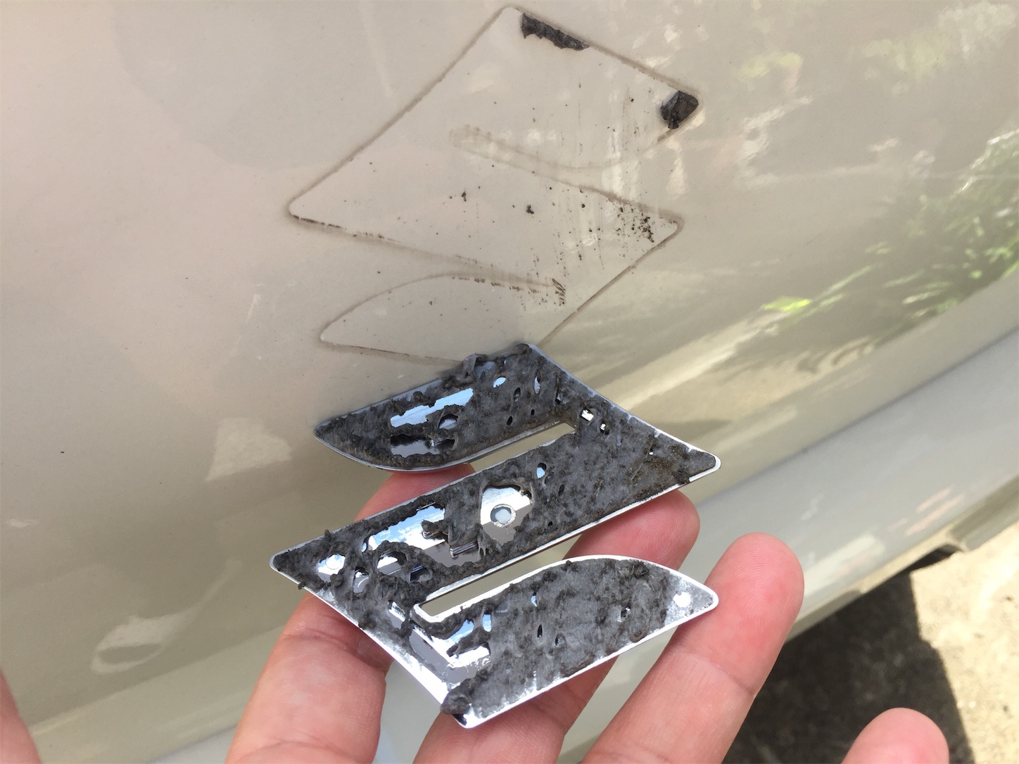 エンブレムはがし Ulucyのブログ A