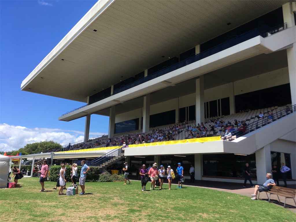 ニュージーランドで競馬場に行ってみよう！ NZ ワーホリ&馬情報