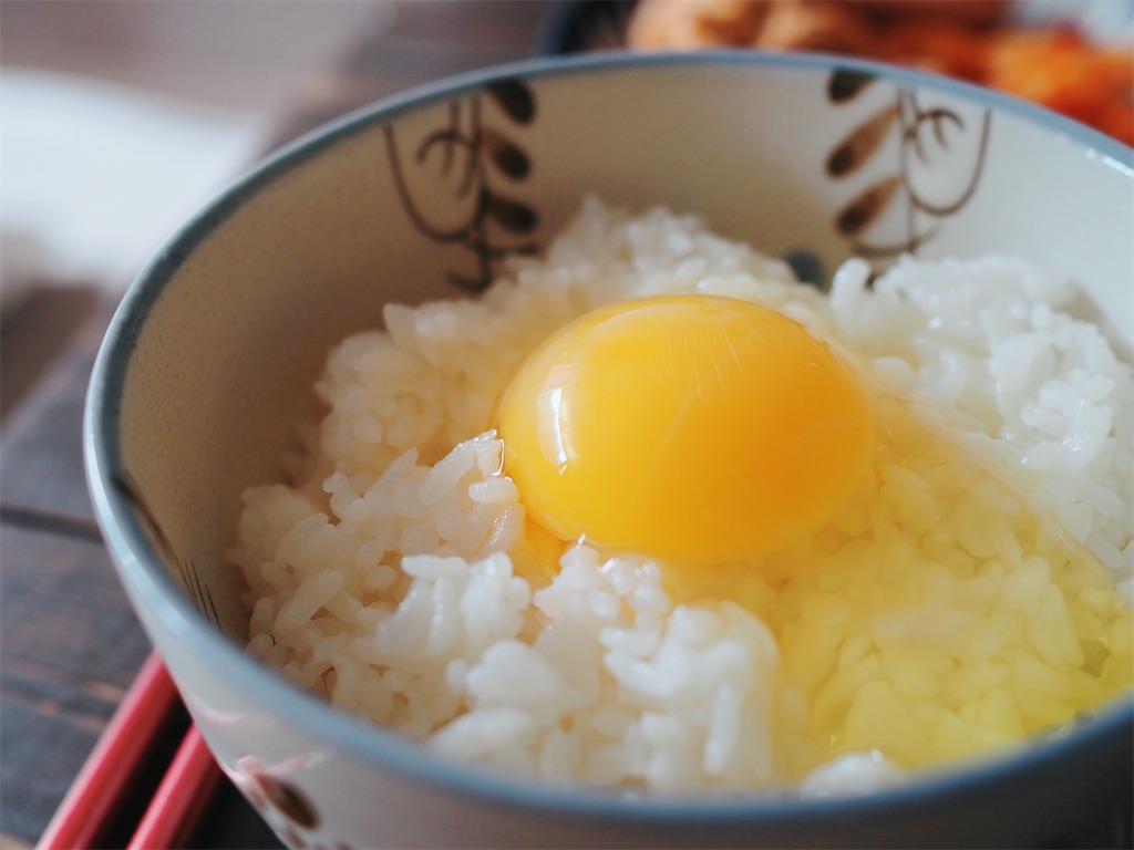 【買って応援!第5弾】下川町の美味しいたまご特選セット/あべ養鶏場 下川町あべ養鶏場の黄身