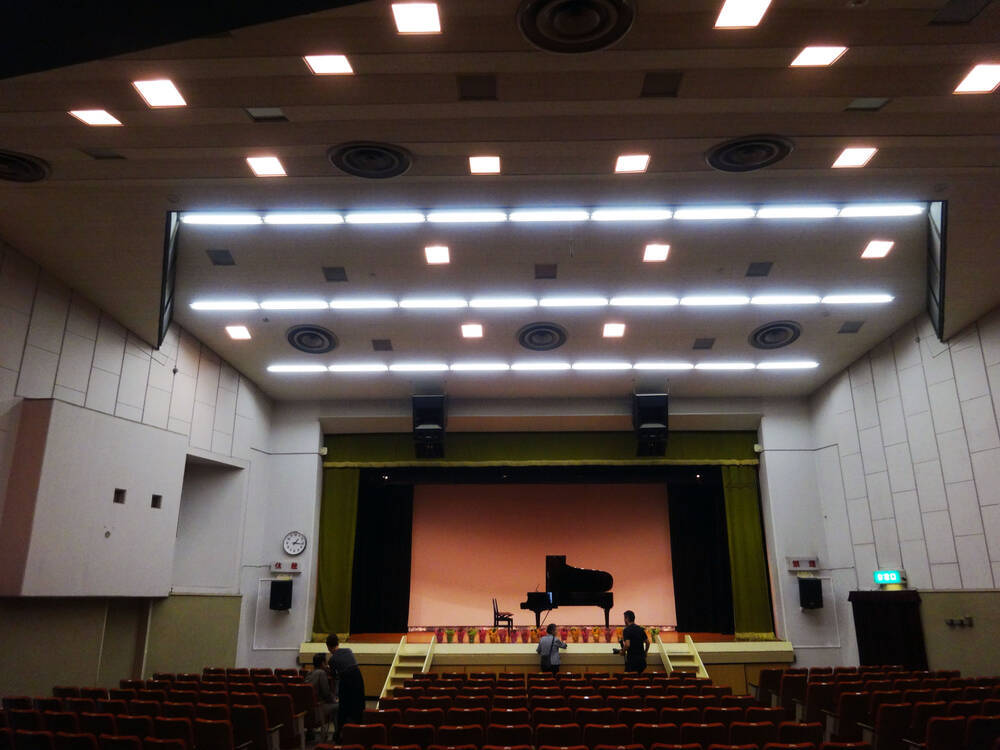 習志野市民会館（習志野市大久保公民館）