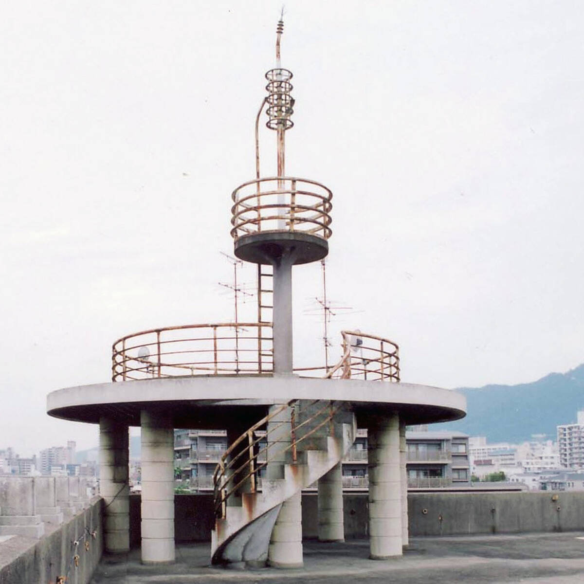 御影公会堂 嘉納治兵衛と清水栄二