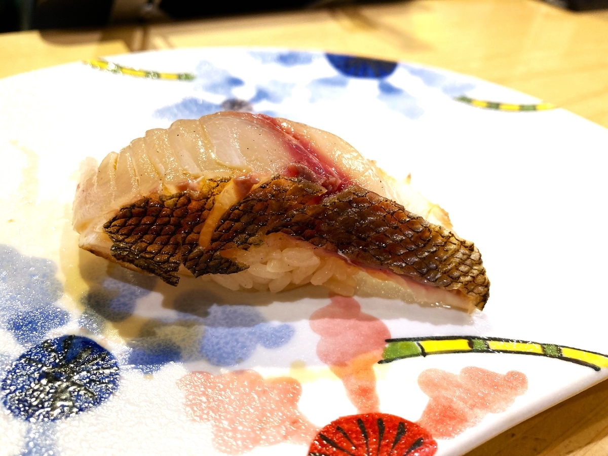 イサキのにぎり