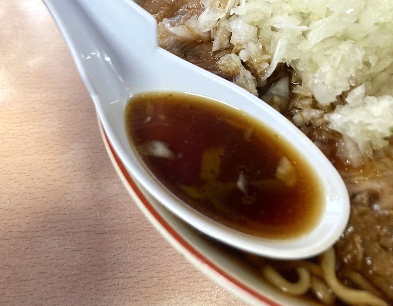 竹岡「梅乃家」の竹岡式スープ