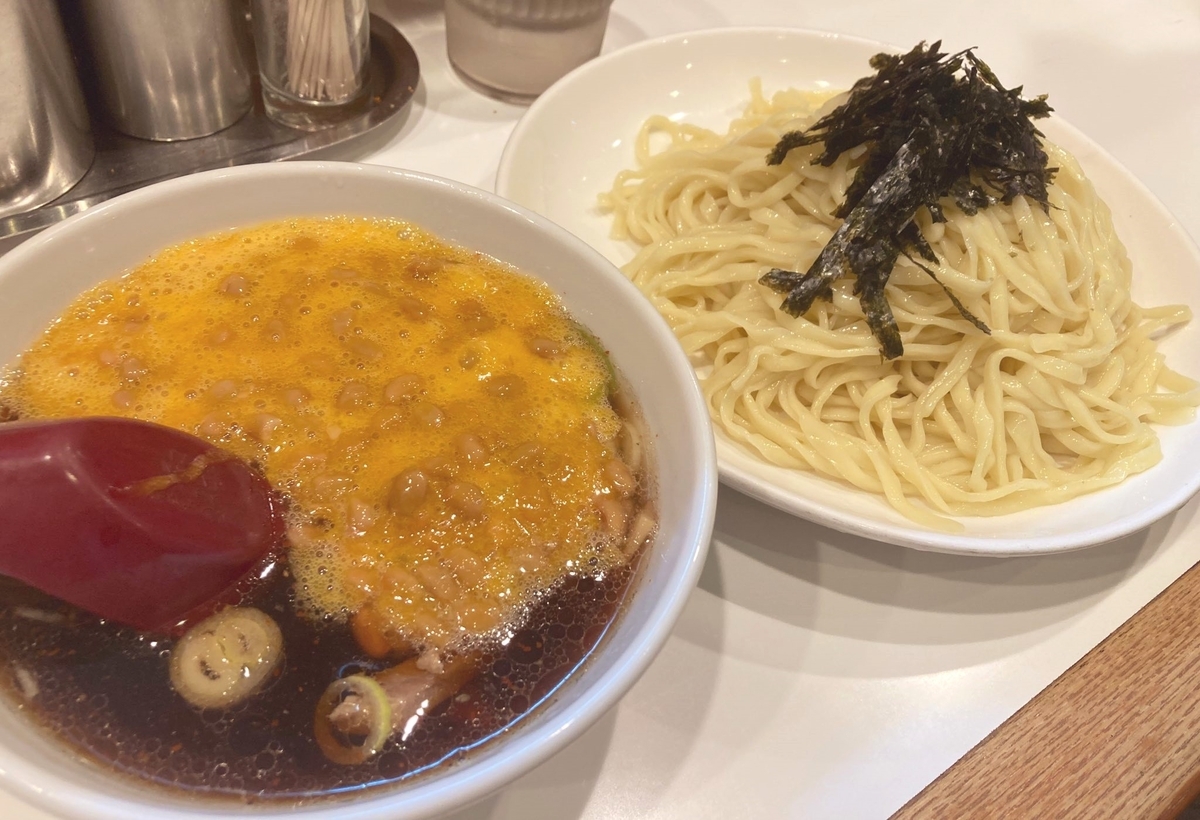 新橋「らぁめん ほりうち」の納豆ざる