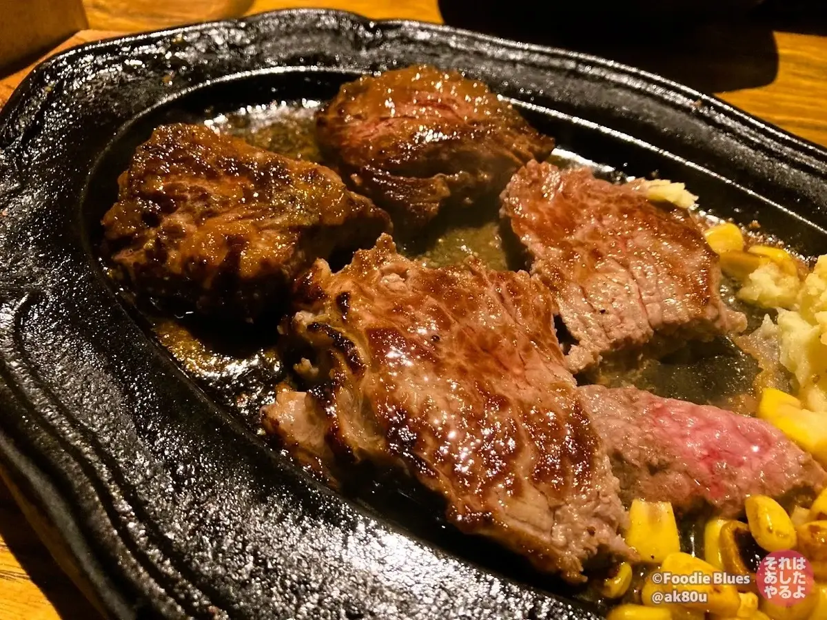 六本木「ステーキの虎」のリブロースとサガリ