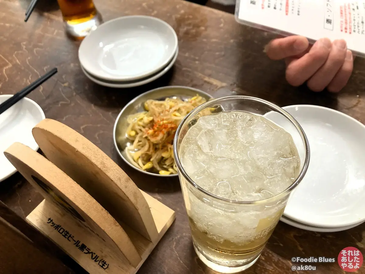 五反田「大衆食堂スタンド そのだ」のハイボールとモヤシナムル