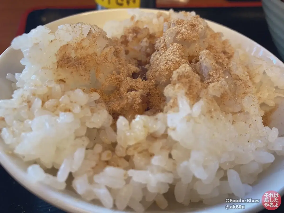 神谷町「そばよし」のおかかご飯（ライス）