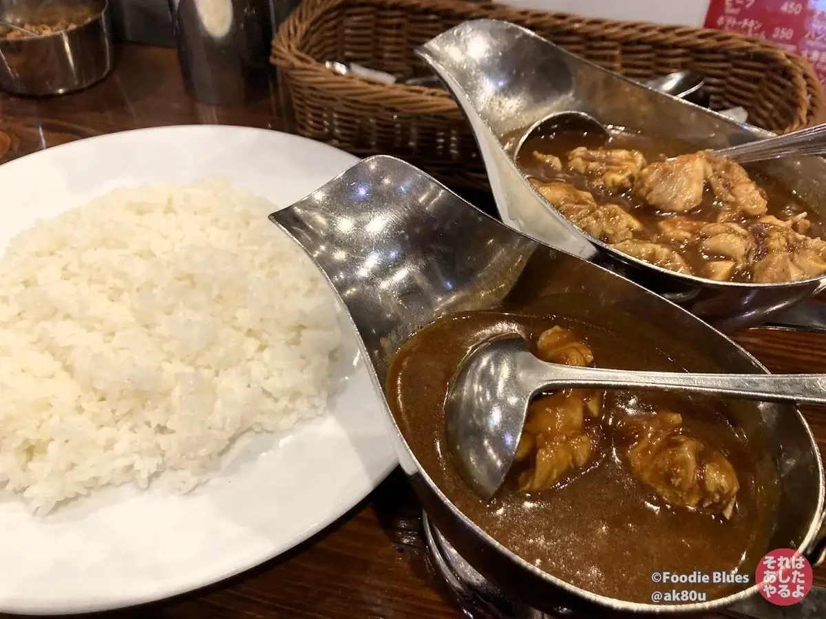 新橋「カリカル」の印度カレーと欧風カレーのハーフ＆ハーフ