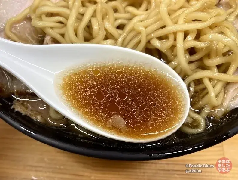 大塚「北大塚ラーメン」のスープ