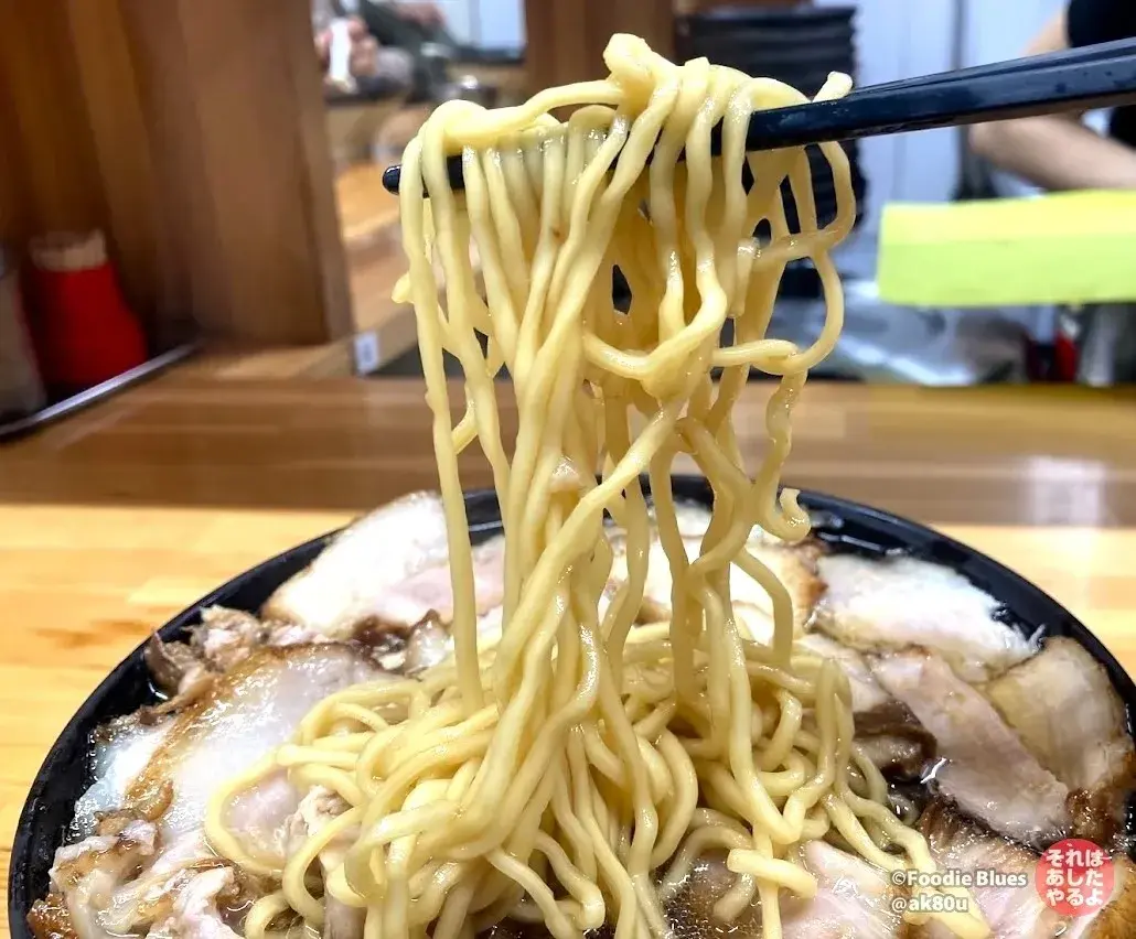 大塚「北大塚ラーメン」の麺リフト