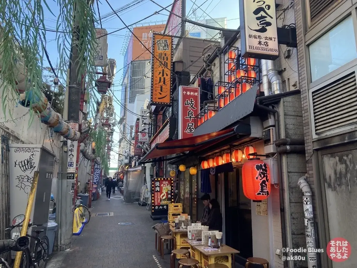 新宿・思い出横丁「岐阜屋」の外観