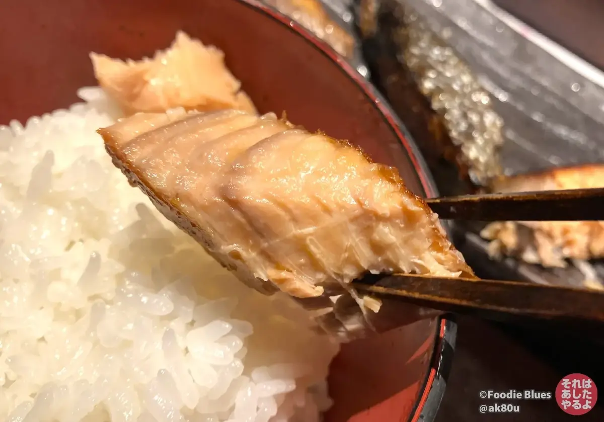 神谷町「越後屋 玄白 総本山」の銀鮭塩焼のアップ