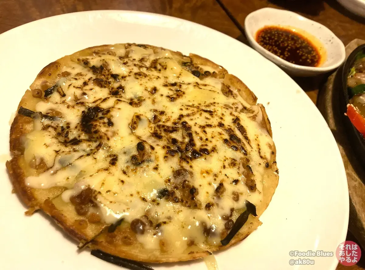 恵比寿「石鍋豆腐チゲ専門店 チャメ 恵比寿店」のチーズチヂミ