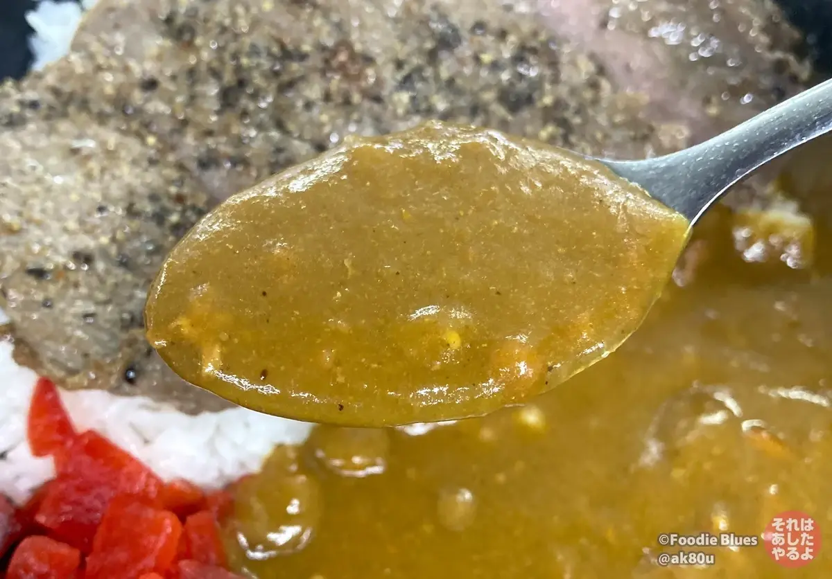 秋葉原の立ち食いそば屋「新田毎」のカレーソース
