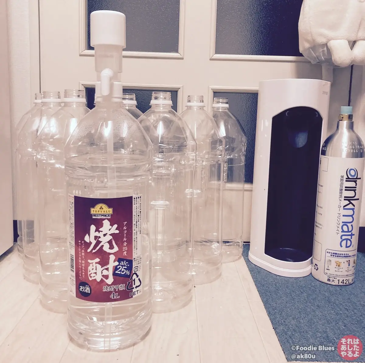 4L焼酎の空きボトル10本文とドリンクメイト（炭酸水メーカー）