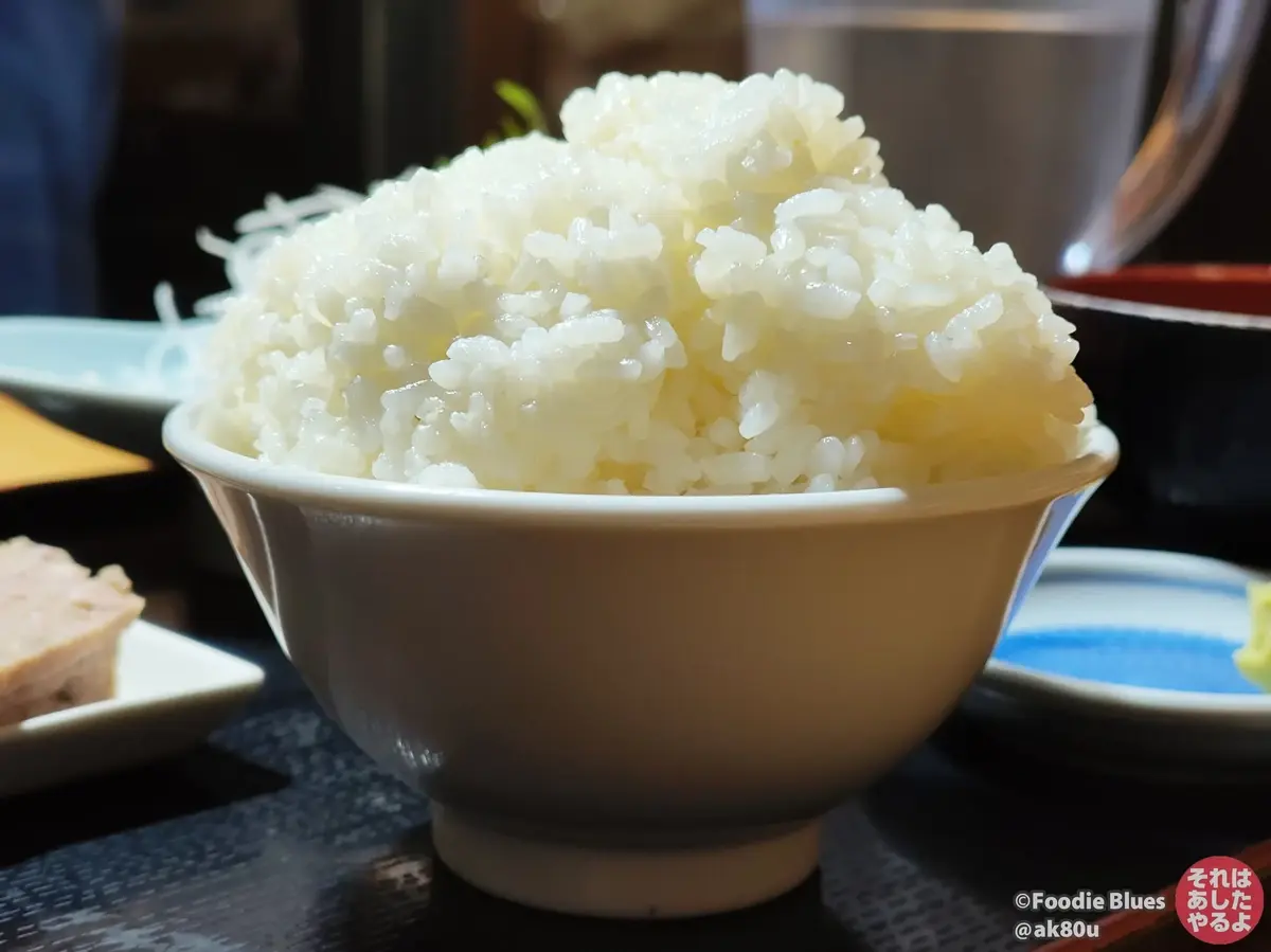 千葉県いすみ市・大東「かさや食堂」のまんが盛りごはん