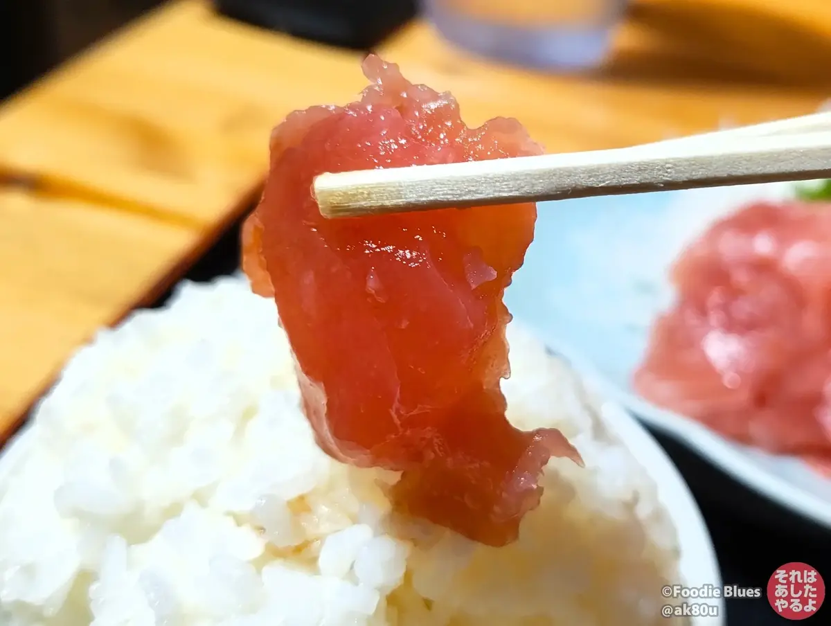 千葉県いすみ市・大東「かさや食堂」のまぐろなかおちをリフト