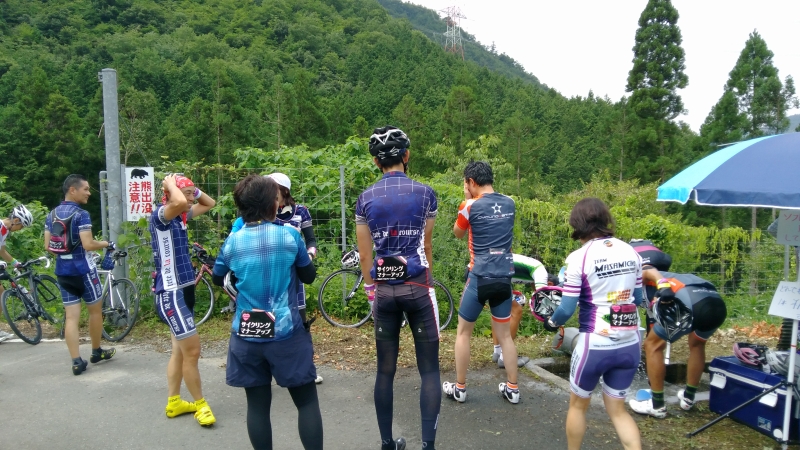 f:id:underbar_shusai:20170802235914j:plain f:id:underbar_shusai:20170802235914j:plain