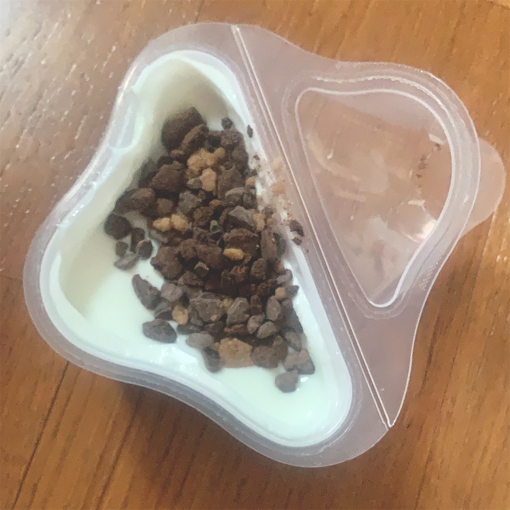 韓国のコンビニ朝ごはん チョコヨーグルトとライアン Haeun Blog