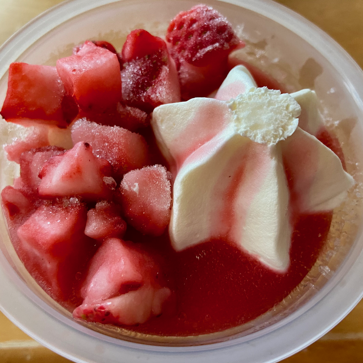 いちごが大好きな白くま セブンイレブン らをた広島