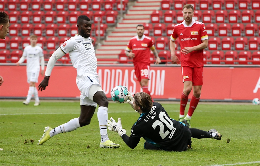 鉄壁の守備を打ち破れ 21 ブンデスリーガ 第24節 Vs ヴォルフスブルク けれむのブログ