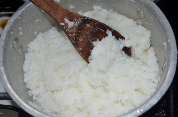 ご飯を半殺しにする