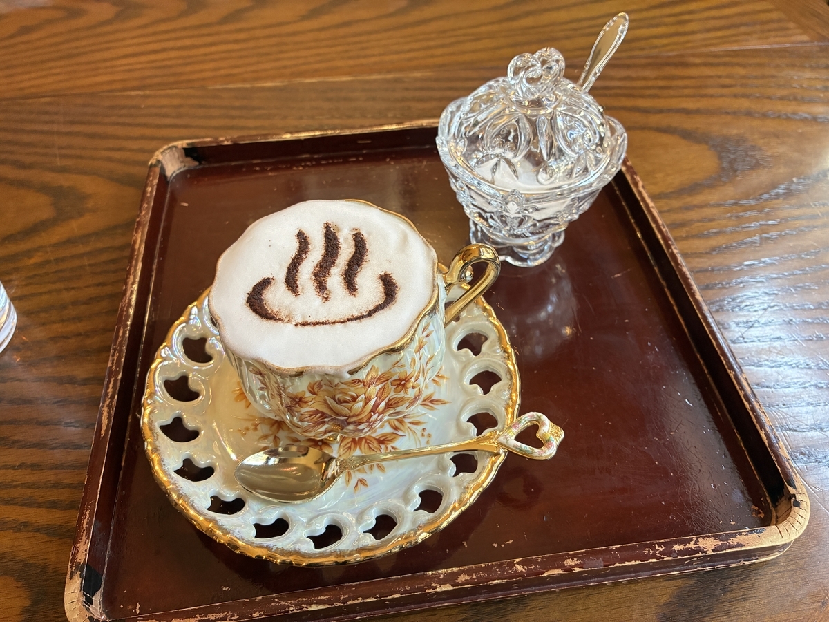 震湯カフェ 内蔵丞 温泉カプチーノ