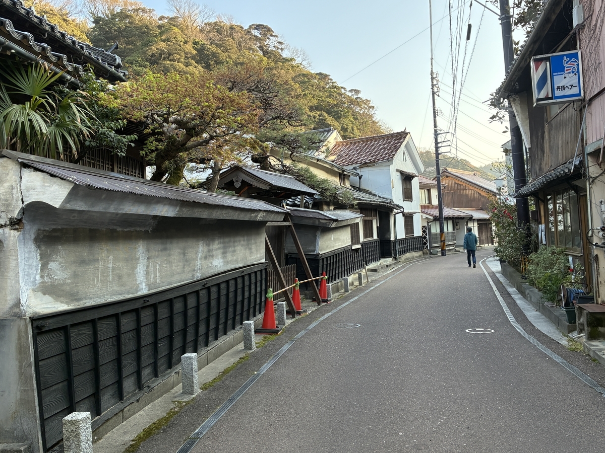 温泉津港へ