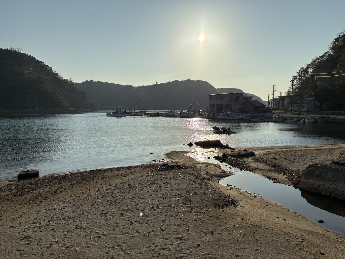 温泉津港