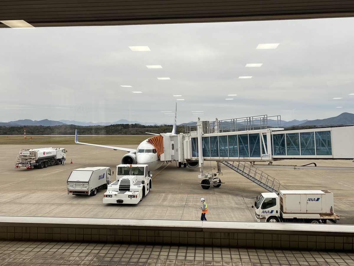 萩・石見空港 出発ロビー