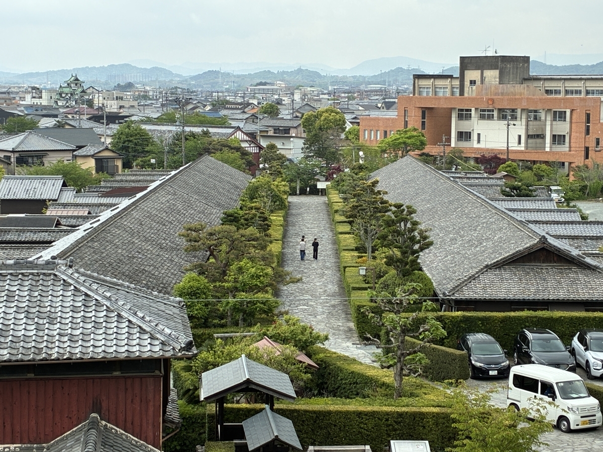 松阪城から御城番屋敷の眺望