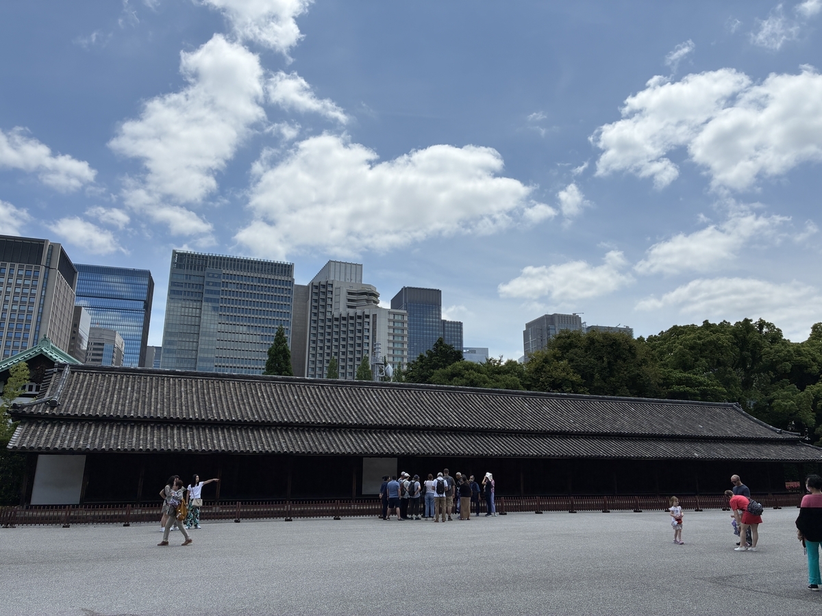 江戸城跡・百人番所。江戸城本丸御殿最大の検問所であった。