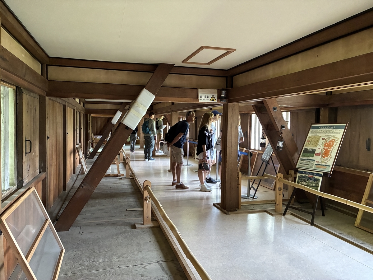 江戸城跡・富士見多門内部。富士見多門についての展示がある。