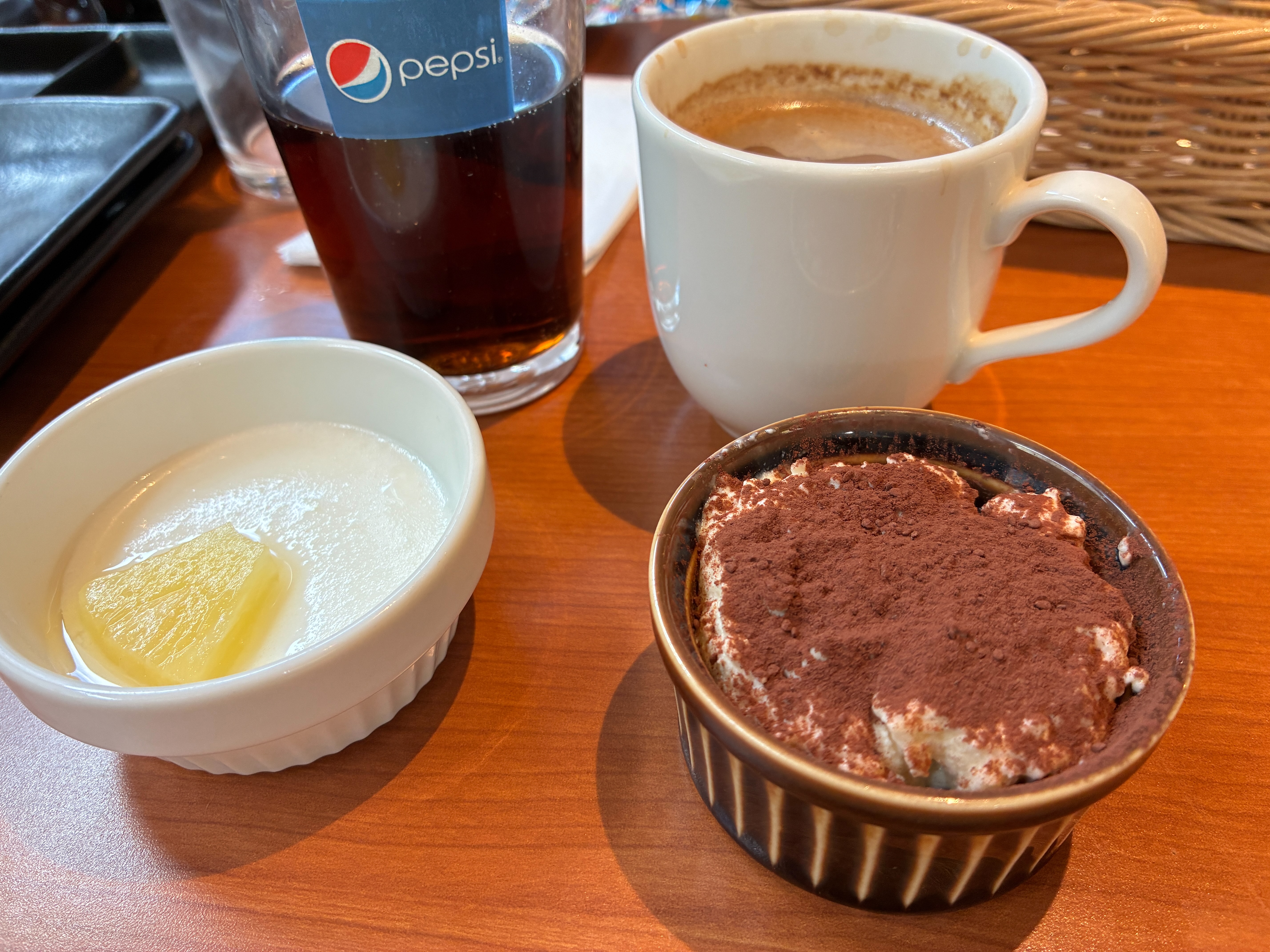 安楽亭 横須賀衣笠店 コーヒーゼリーのティラミス