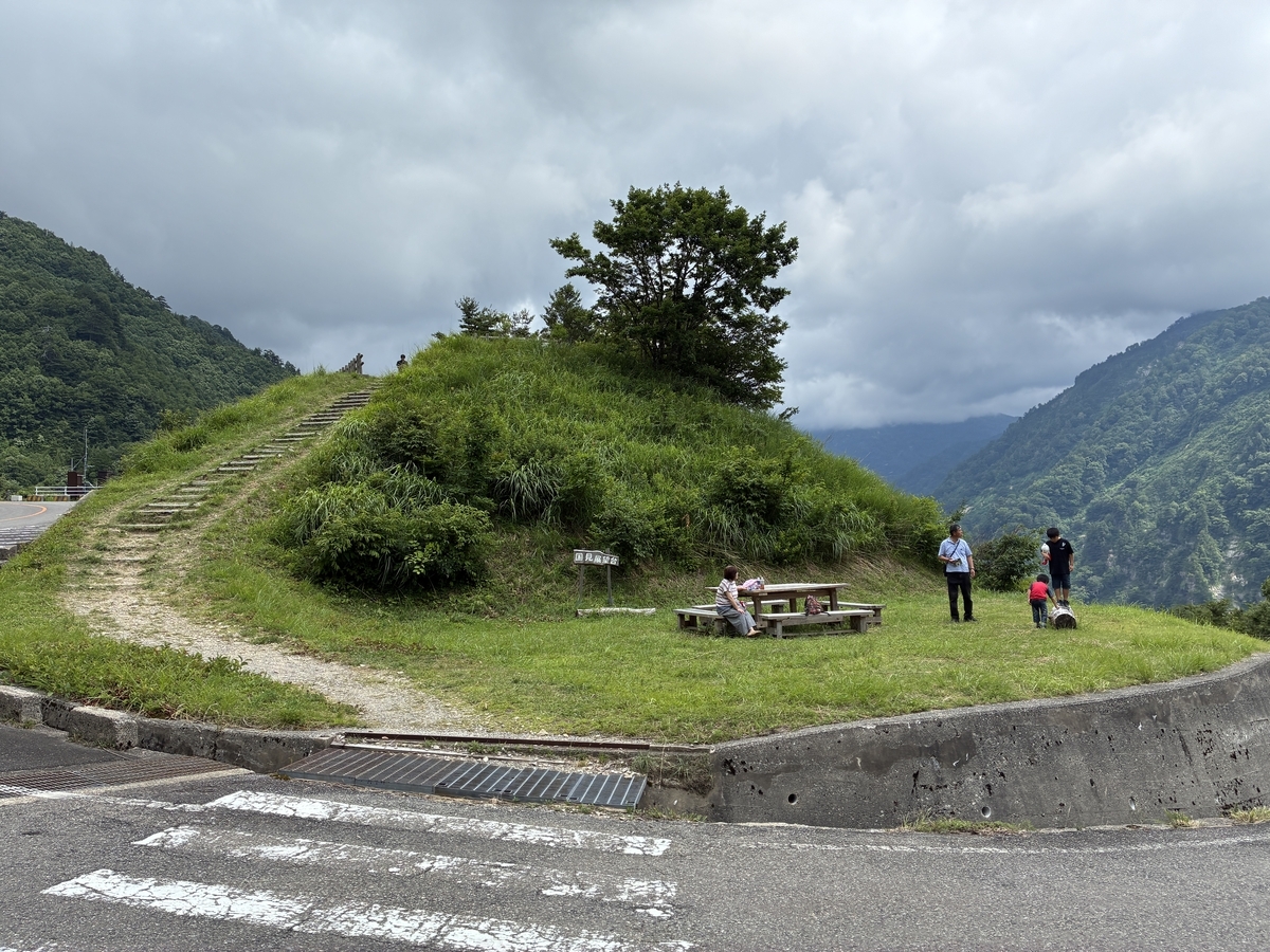 白山白川郷ホワイトロード 国見展望台駐車場